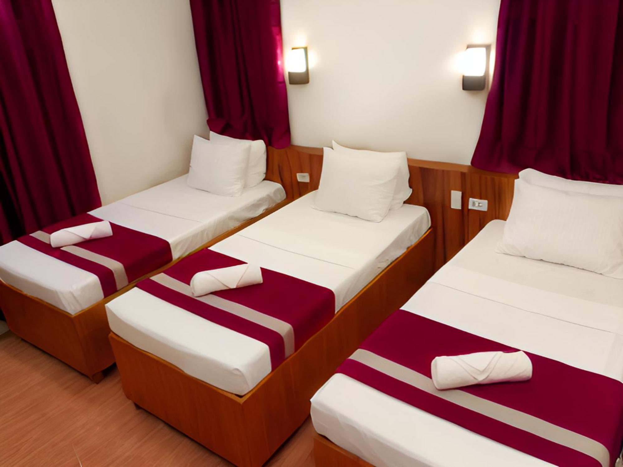Dy Heritage Suites Vigan Zewnętrze zdjęcie